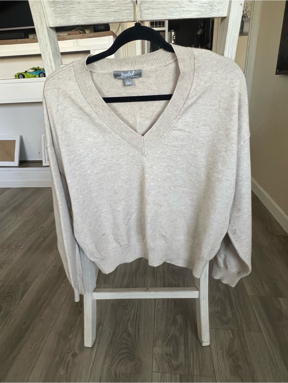 Lulu's Cream V-Neck Sweater Pullover